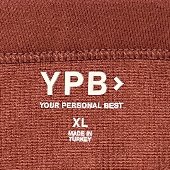 Abercrombie & Fitch Ribbed Tank - Picture 4 of 6